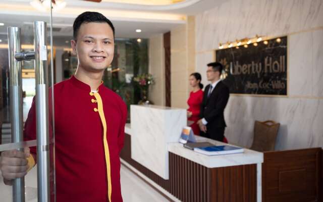 Liberty Hall Tam Coc Hotel & Villa