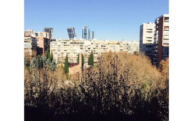 Madrid Views Apartment
