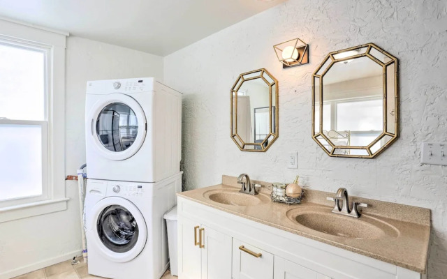 Mountain-view Lead Home w/ Patio + Fire Pit!