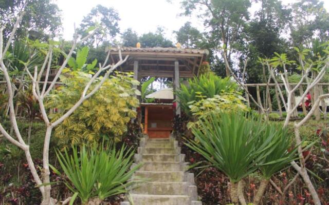 Bali Tree House Pelangi