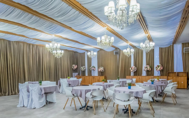 Cron Palace Tbilisi Hotel