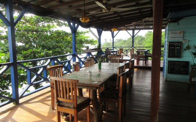 Tesoro Escondido Lodge and Cabins