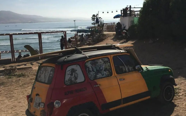 Surf & Travel Camp