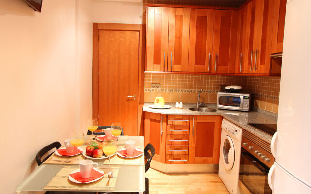 Apartamentos Good Stay Prado