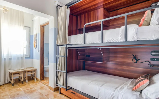 Selina Shared Milfontes