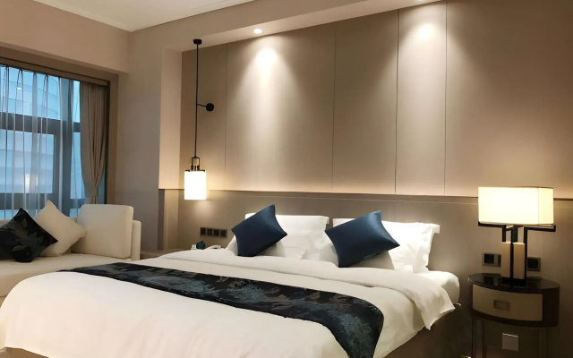 Jin Jiang Pine City Hotel