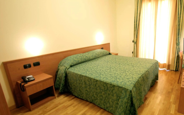 Hotel Dama