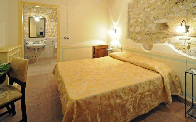 Antico Casale Urbani