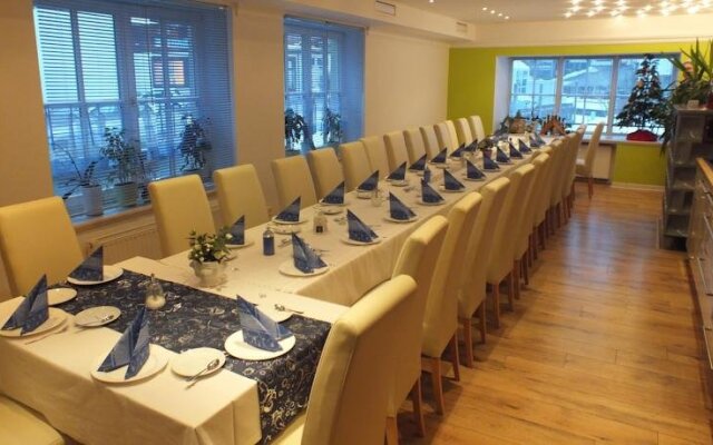 Dreimäderlhaus Rieden