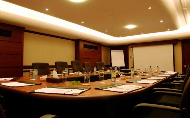 Nairobi Serena Hotel