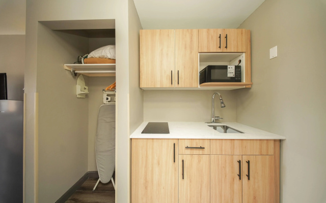 Super 8 by Wyndham Kingston