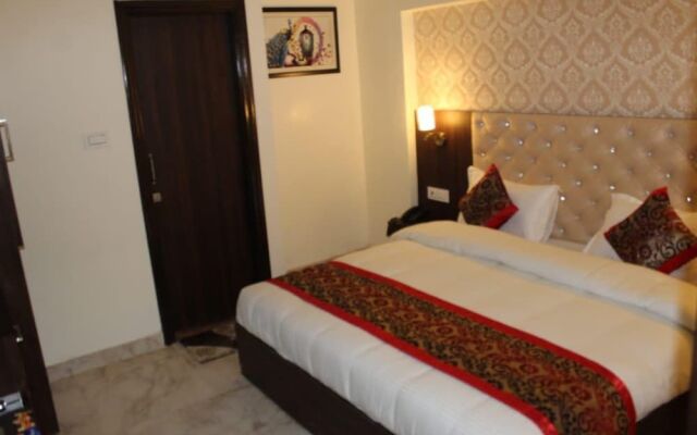 Parkside Navjyoti Hotel