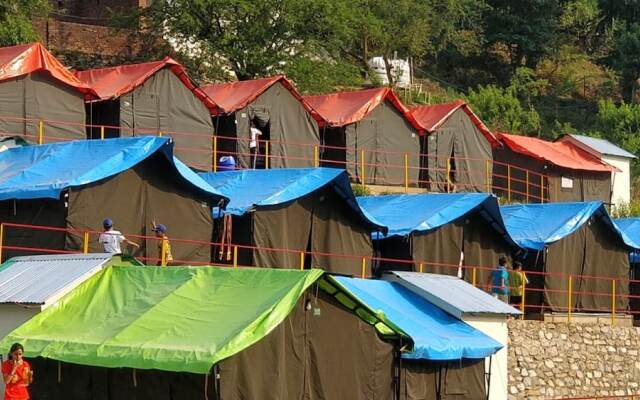 Camp Nirmit By Royal Collection