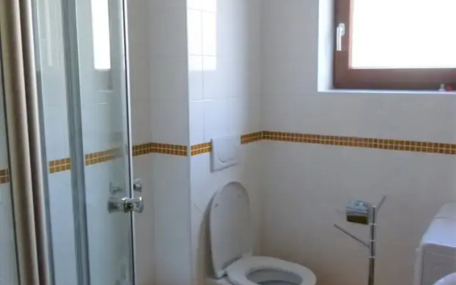2-bedroom Apartment With Garden