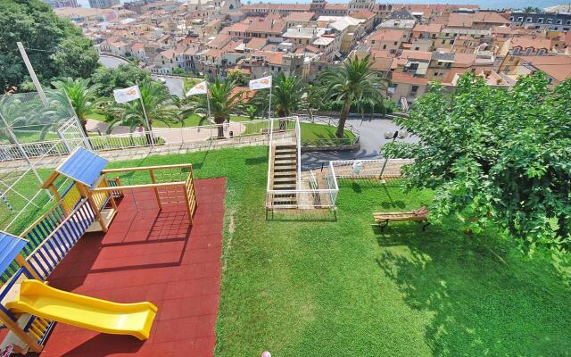Apartment in Pietra Ligure near Shopping