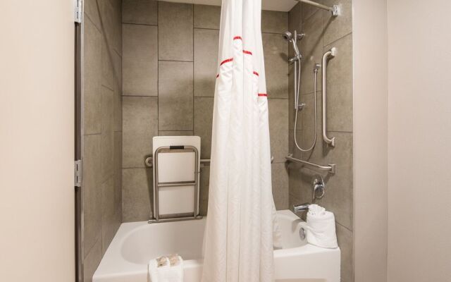 Red Roof Inn Chester