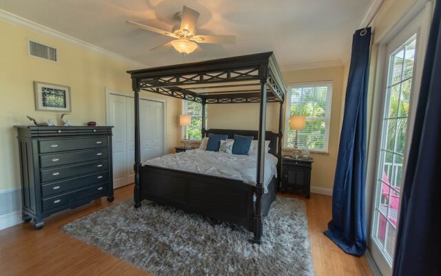 Mango Breeze Apartment 4