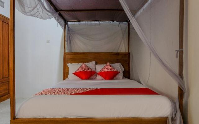 OYO 1230 Kampoeng Osing Syariah Guesthouse