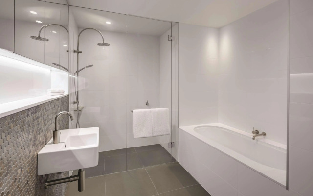 Vibe Hotel Canberra