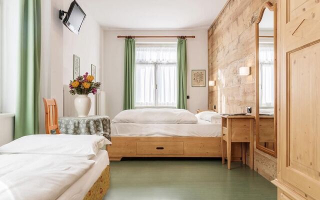 Hotel Oasi