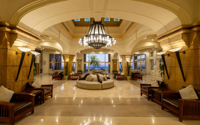 Continental Plaza Beach Resort (Ex. Inter Plaza Beach)