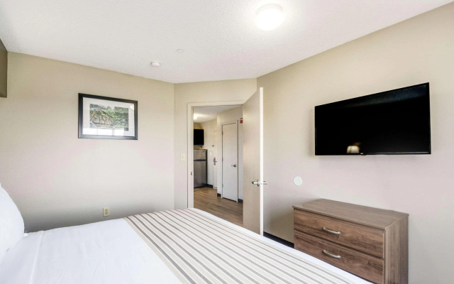 Suburban Studios Sterling - Washington Dulles