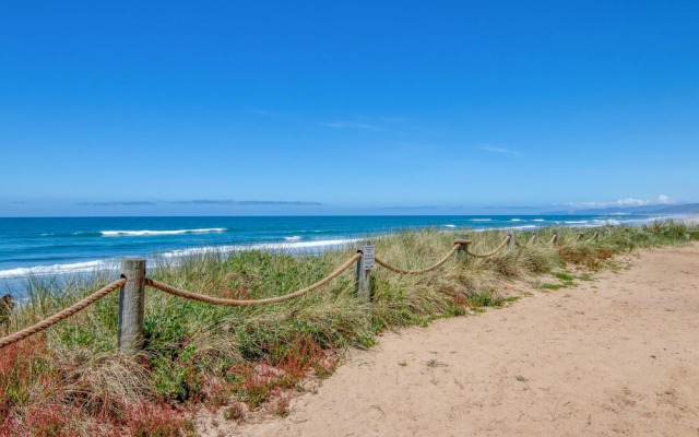 Breakers Beach House #5
