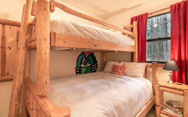 River Road Retreat Apartment 3 NW Comfy Cabins - фото 4