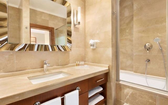 Days Hotel by Wyndham Istanbul Maltepe