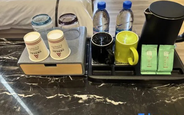 Puman International Hotel (Shenzhen Guangming Zhenmei Subway Station Branch)