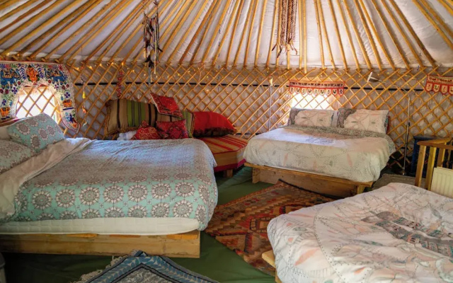 Hapus Hideaway Retreat Site, Sleeps 29