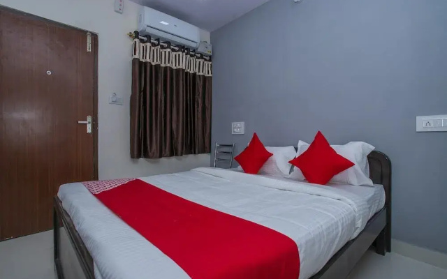Hotel Golden Arch By OYO Rooms