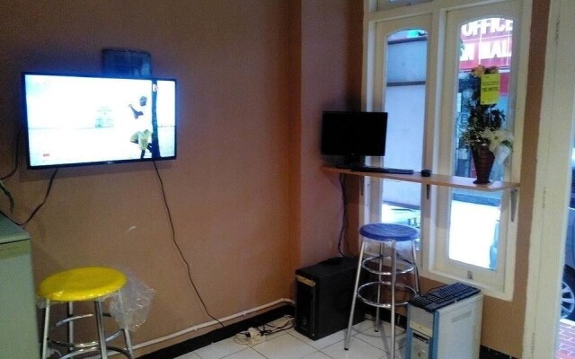 The Hostel - Adults Only