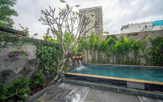 DOMA by HSuites Hotel & Apartment