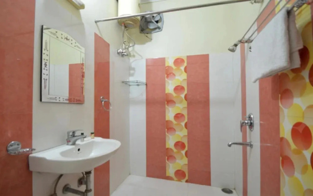 Hotel Taran by OYO