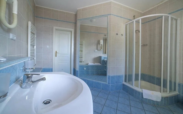 FESTIVAL Hotel Apartments