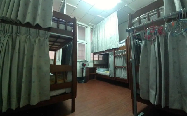 Tainan Guest House Hamuya - Hostel