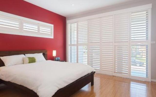 7a Judith Street - stunning duplex with ducted air conditioning