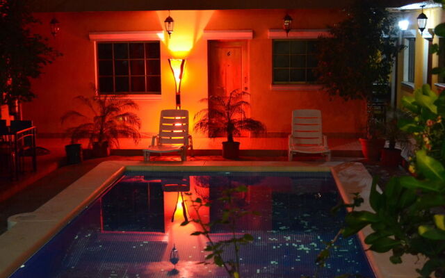 FullMoon Hotel