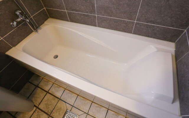 Hongcheon Garisan Deuo Motel