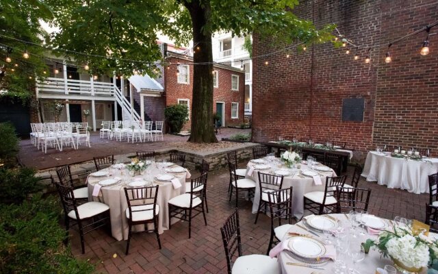 Linden Row Inn