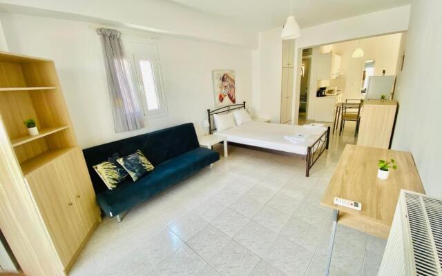 Korona beach apartments I sea view studio