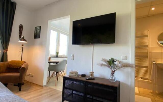 Urban Jungle Apartment in Kassel + Netflix