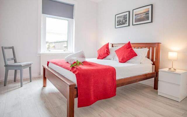 Stirling Mercury Apartment - Scotland Holiday Let