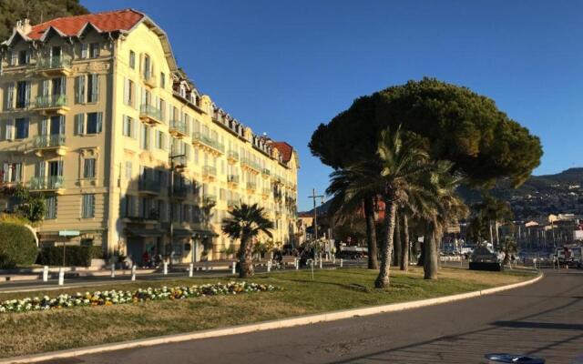 Luxury Sea View Suite Nice Port