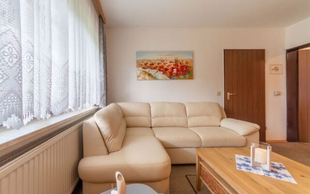 Am Hohen Bogen 18499