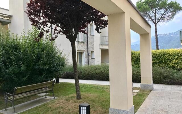 Lake Como view Apartment