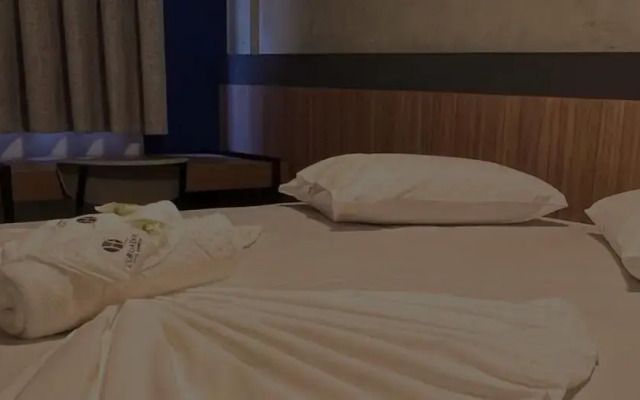 Hotel Coroados Foz