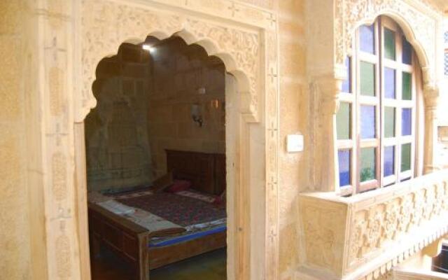 Goroomgo Deep Mahal Safari Jaisalmer