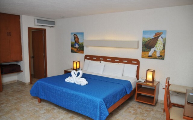 Playa Maya by MIJ - Beachfront Hotel